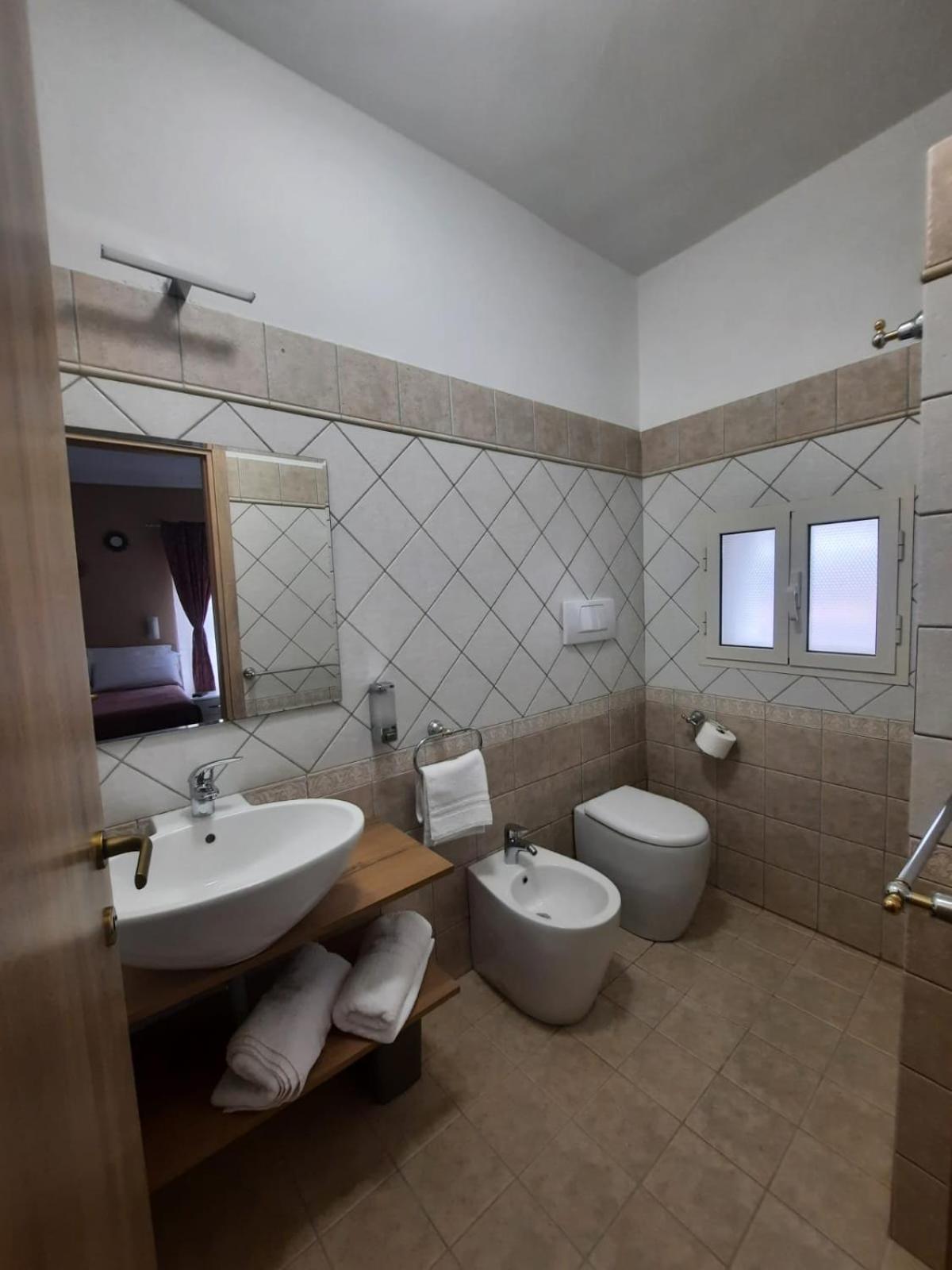 Viccinella House Apartment Capranica ภายนอก รูปภาพ